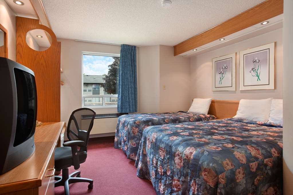 Spark By Hilton Brockville Room photo